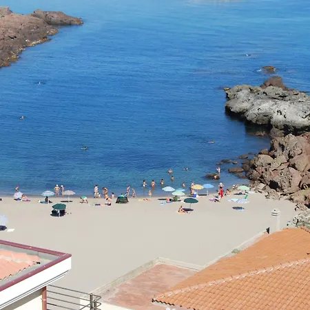 Live Apartman